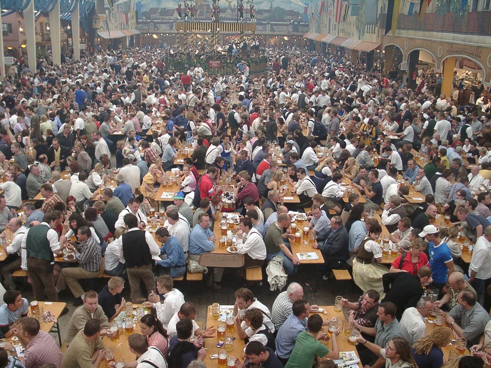 Oktoberfest, Alpes y Praga — foto 3